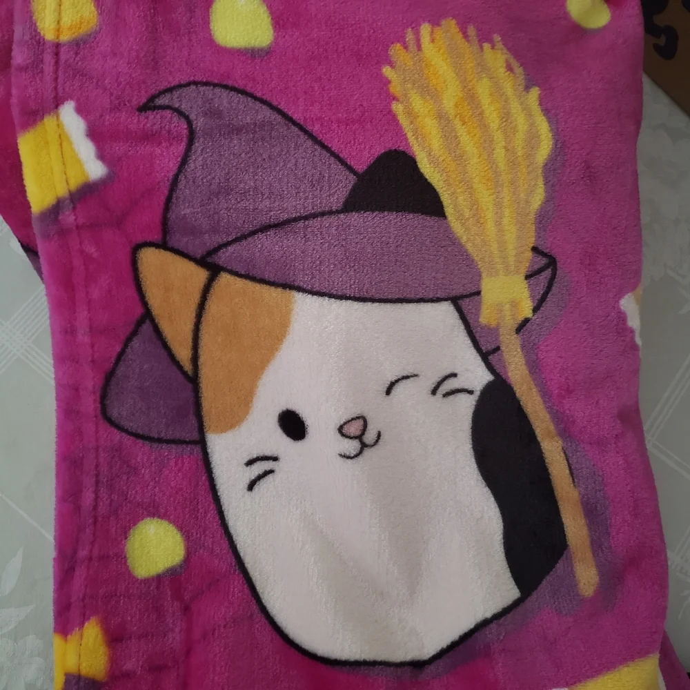 Squishmallows Cam The Cat Spooky Halloween 50x70 Soft Plush Throw Blanket NWT